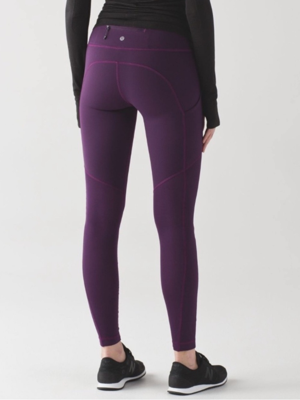 Lululemon Speed Tight V